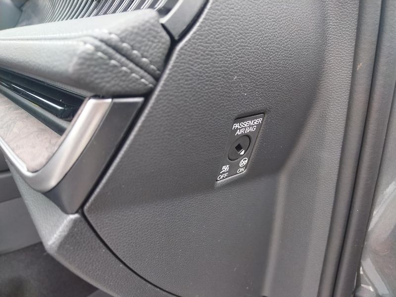 Škoda Superb combi L&K iV - fotka 13 z 30