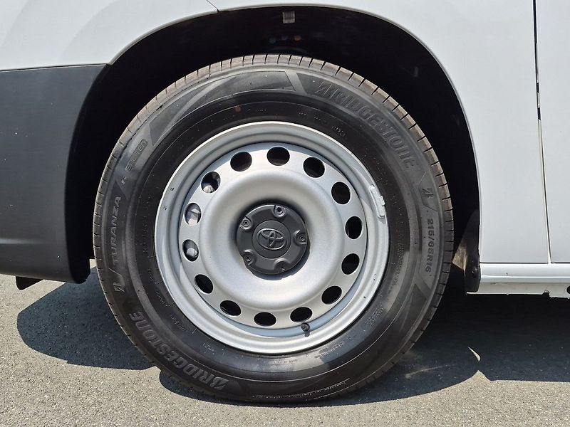 Toyota ProAce Active Full Electric - fotka 24 z 24
