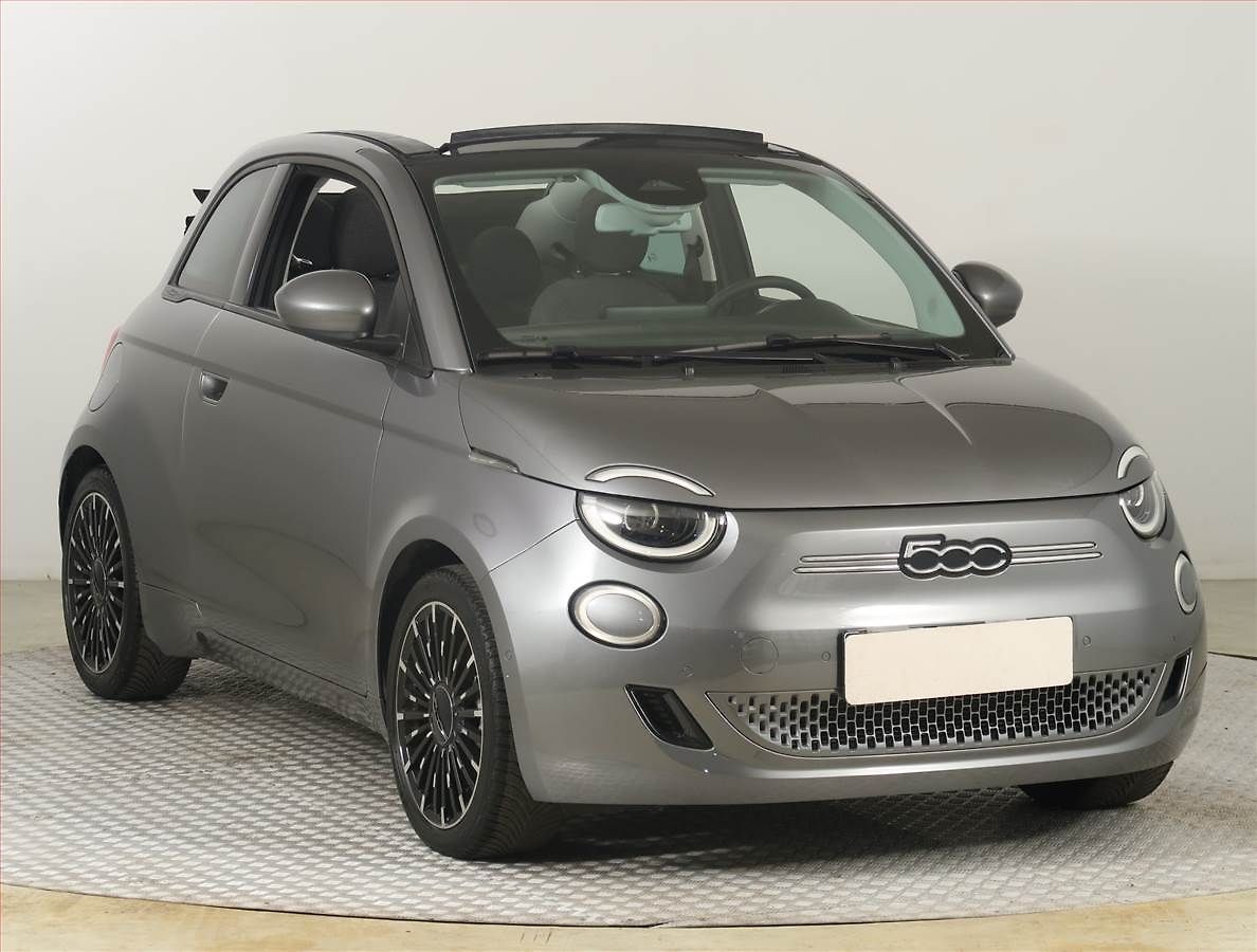 Fiat 500e 42 kWh, SoH 93%, Automat