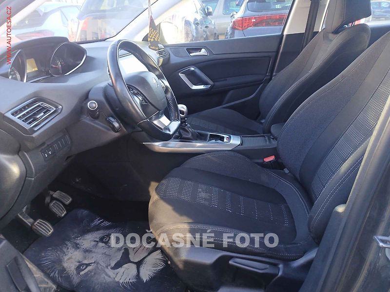 Peugeot 308 (2016) 1.6 HDi, Klima - fotka 3 z 3