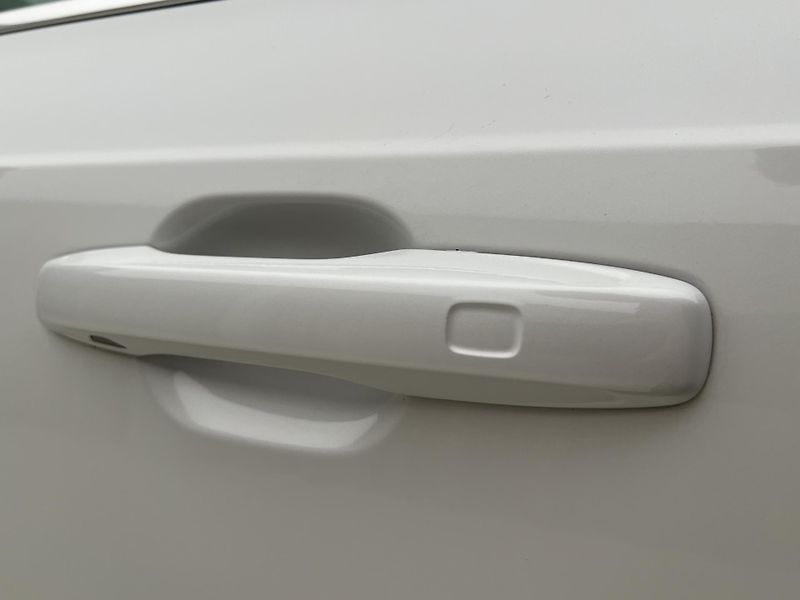 Volvo XC90 B5 AWD BRIGHT PLUS 7 MÍST AUT  - fotka 15 z 51