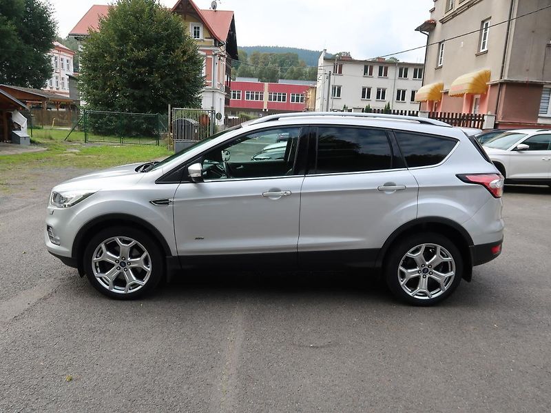 Ford Kuga (2018) 2,0TDCi,110kw,AP,4x4,18ALU - fotka 6 z 36