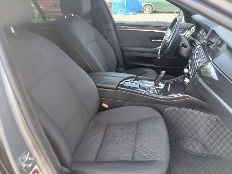 BMW Řada 5 530 D, X Drive,  4x4, 190 kW - fotka 36 z 47