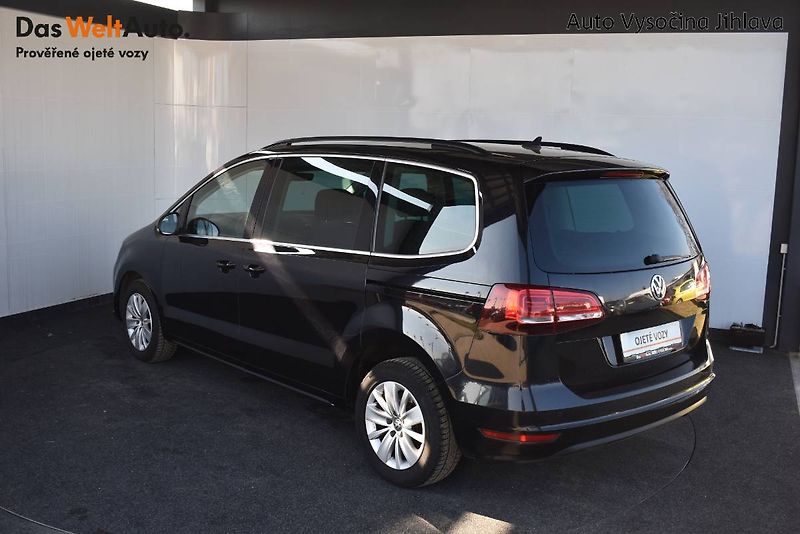 Volkswagen Sharan (2017) 2.0TDI 110kW DSG 7 míst - fotka 6 z 22