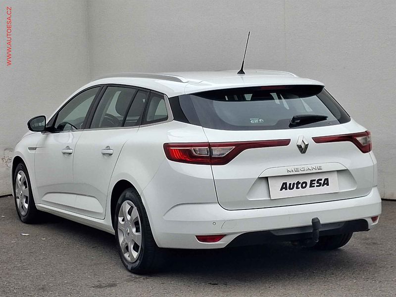 Renault Mégane (2017) 1.5 dCi, ČR, servis.kniha, AC - fotka 6 z 17