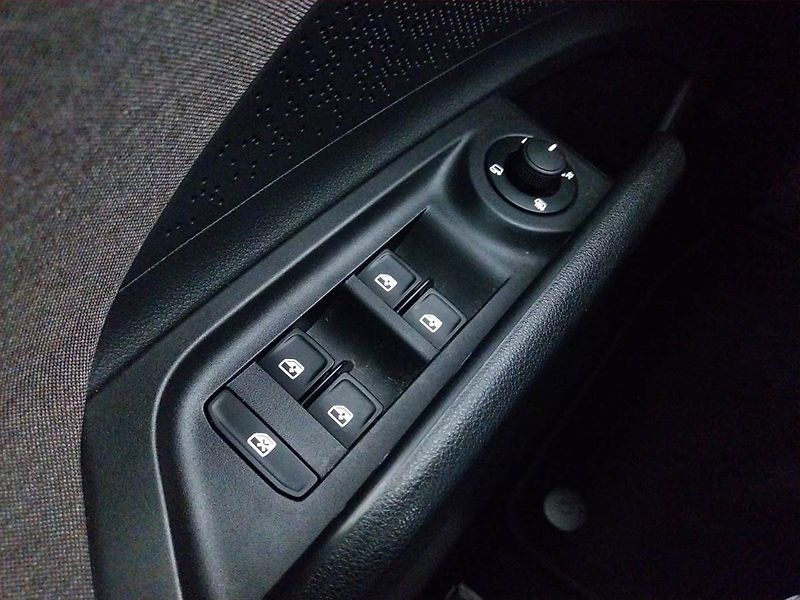 Škoda Enyaq (2022) iV 60 (62 kWh) - fotka 20 z 24