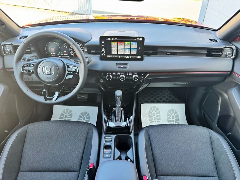 Honda HR-V (2026) 1.5 e:HEV Sport MR2027 - fotka 7 z 29