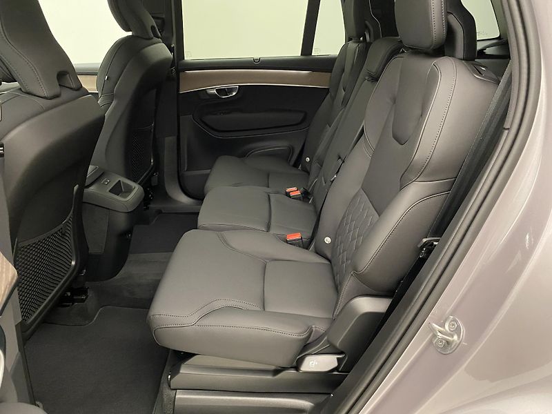 Volvo XC90 (2025) B5 AWD AUT BRIGHT PLUS 7míst - fotka 6 z 76