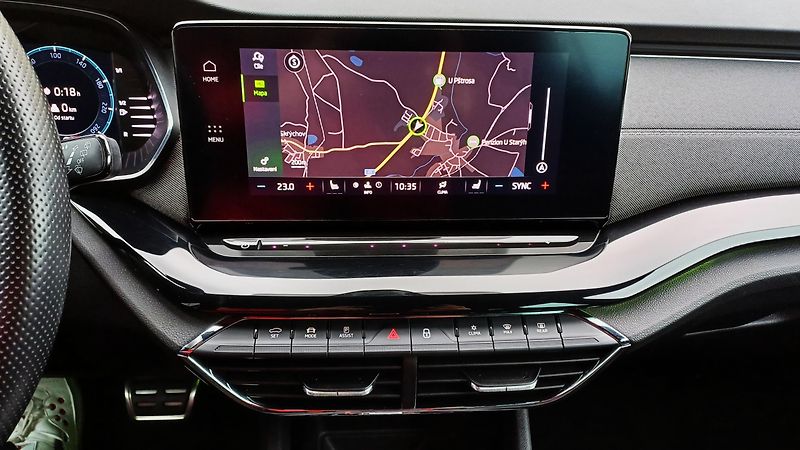 Škoda Octavia (2022) combi 2.0 TDI 110kW DSG-SPORT - fotka 27 z 46