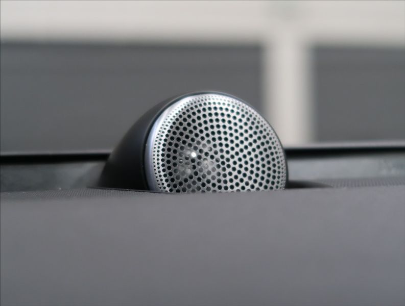Volvo S90 2,0 T8 TWINENGINE AWD R-DESIGN - fotka 27 z 52
