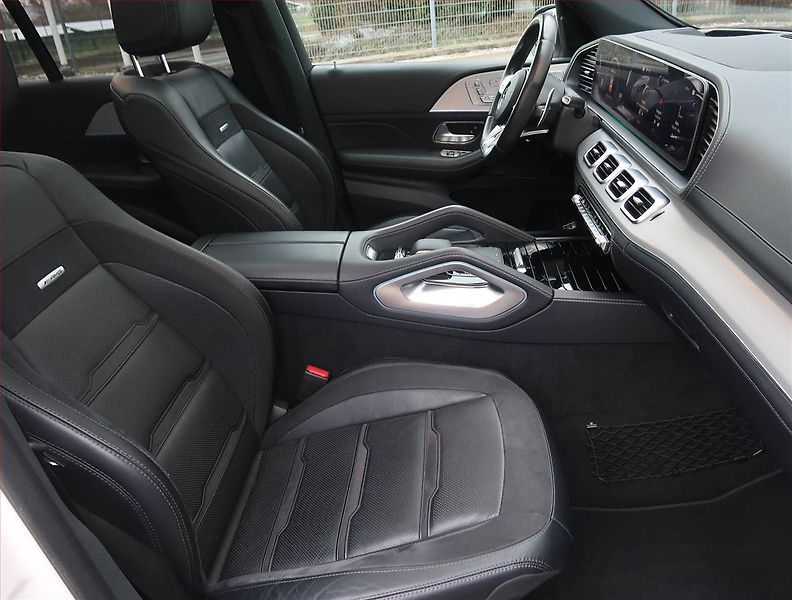 Mercedes-Benz GLE (2020) 53 AMG, 360°, Vzduch, ACC - fotka 9 z 29