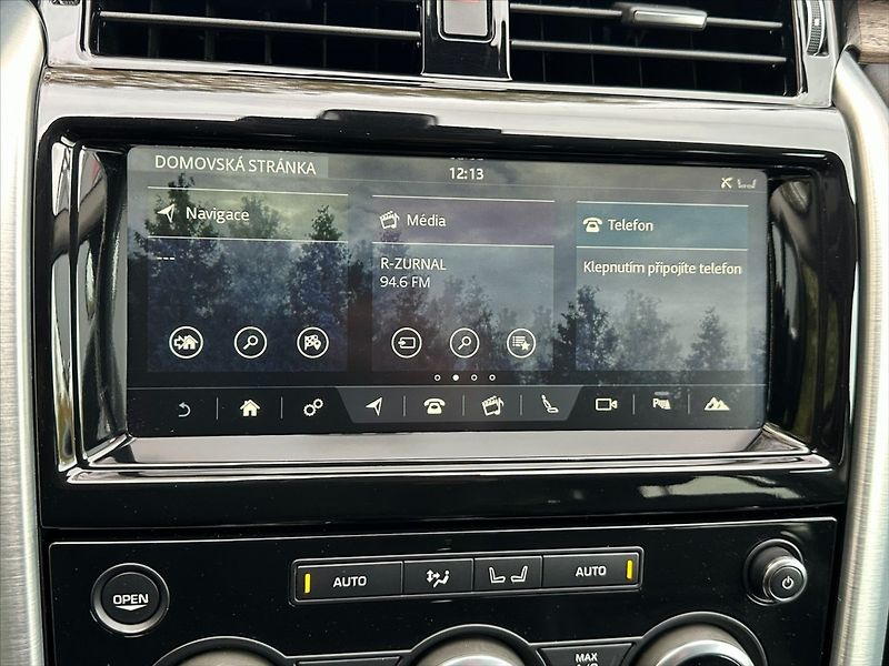 Land Rover Discovery 3,0 TDV6 190kW-HSE-CZ-DPH - fotka 31 z 49