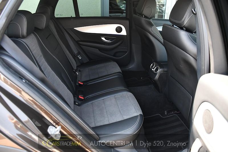Mercedes-Benz Třídy E 220d 143kW ALLTERRAIN  - fotka 19 z 58