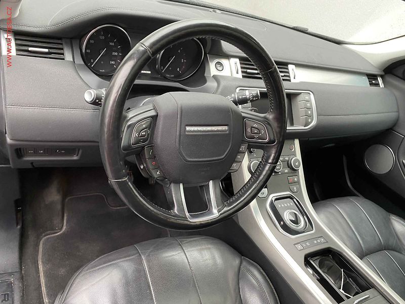 Land Rover Range Rover Evoque (2017) 2.0 TD4 4x4, AT, bixen, panor - fotka 14 z 21