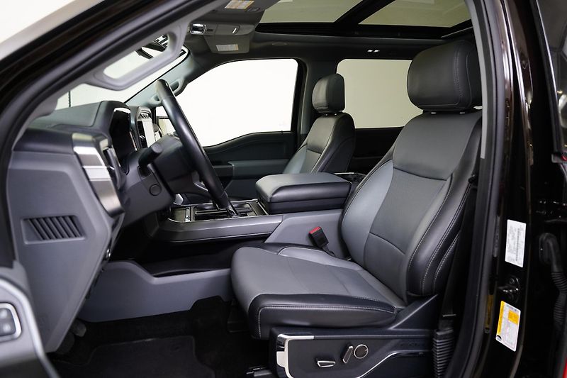 Ford F-150 - fotka 11 z 29