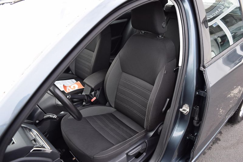 Škoda Octavia (2017) 1.5TSI 110kw AMBITION APP TEMP - fotka 20 z 50