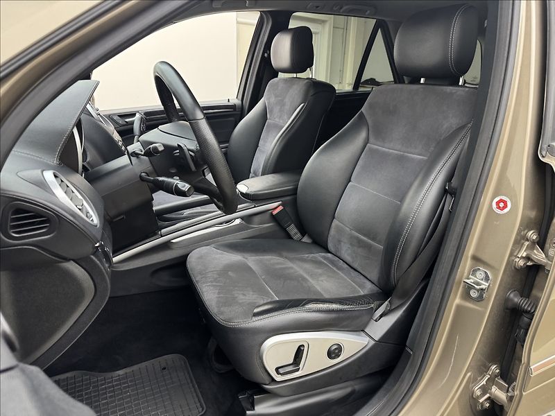 Mercedes-Benz Třídy M 3,0 ML 350 4X4 TAŽNÉ KAMERA ČR - fotka 28 z 44