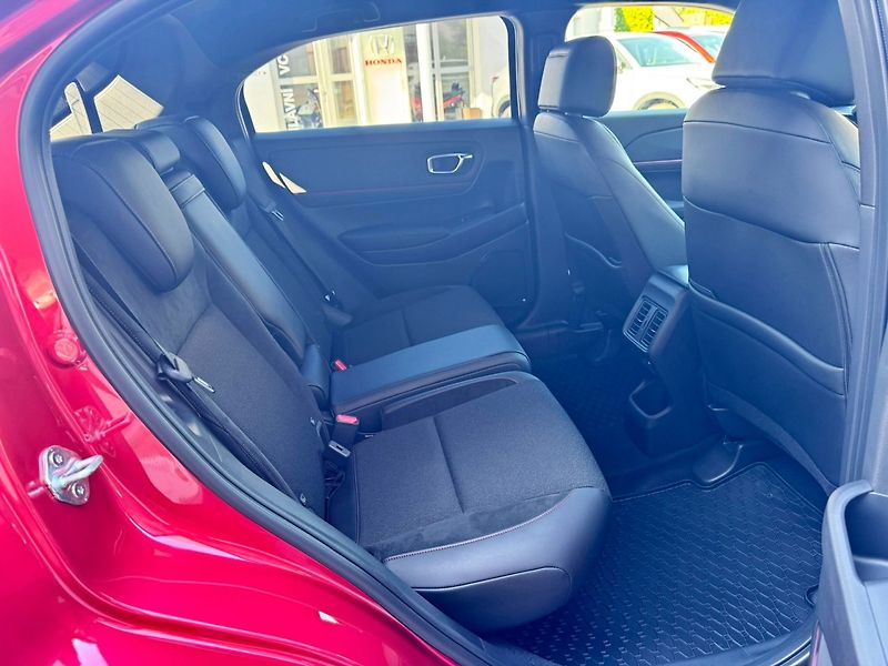 Honda HR-V (2026) 1.5 e:HEV ADVANCE Sport - fotka 22 z 40