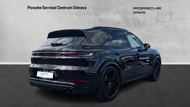 Porsche Cayenne E-Hybrid Black Edition - fotka 6 z 25