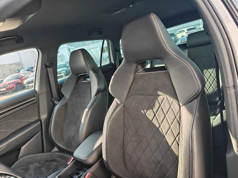Škoda Kodiaq Sportline DSG 4x4 2,0TDI - fotka 6 z 28