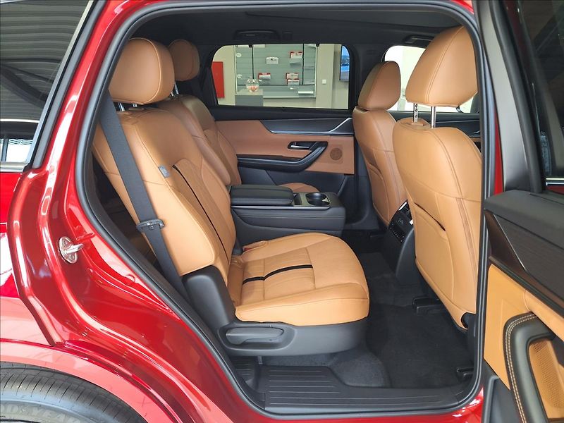 Mazda CX-80 (2026) 3.3 D 254k AWD AT8 HOMURA COSO - fotka 5 z 16