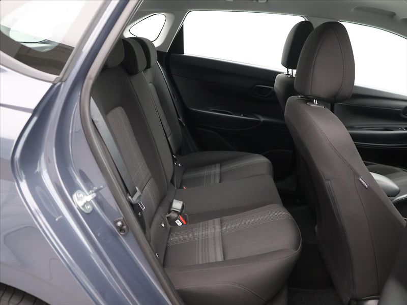 Hyundai i20 1,0 T-GDI 73kW Comfort Club CZ - fotka 13 z 32