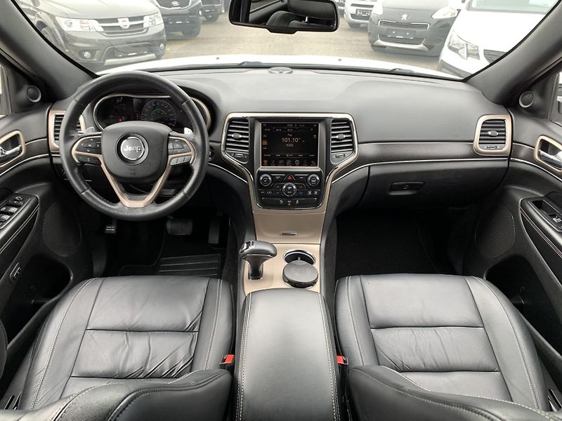 Jeep Grand Cherokee 3.0CRD LIMITED NAVI KAMERA  - fotka 23 z 52