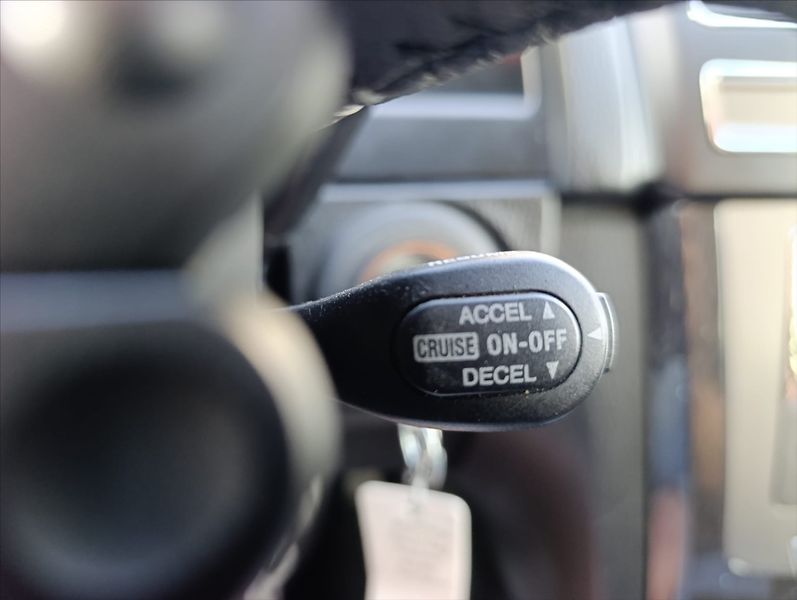 SsangYong Rexton 2,0 RX200 7MÍST TEMPOMAT - fotka 30 z 31