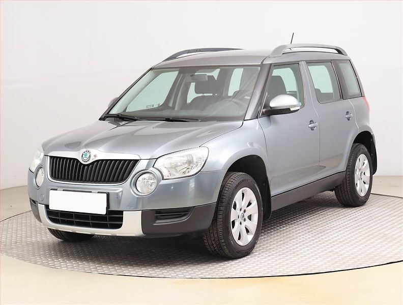 Škoda Yeti (2011) 2.0 TDI, Park. senzory - fotka 2 z 16