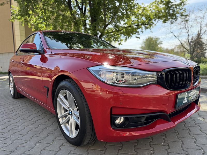 BMW Řada 3 330 GT panorama | kůže  - fotka 9 z 22