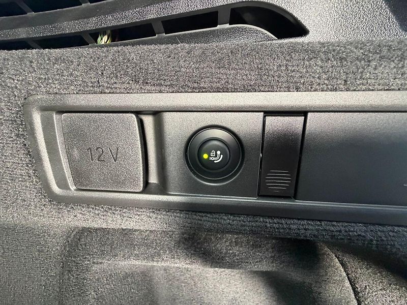 BMW X5 40xd Vzduch Ventilace Tažné - fotka 32 z 38