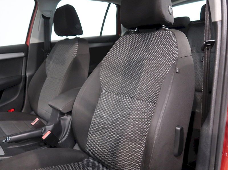 Škoda Octavia (2017) AMBITION 1.6TDI 66KW - fotka 14 z 30