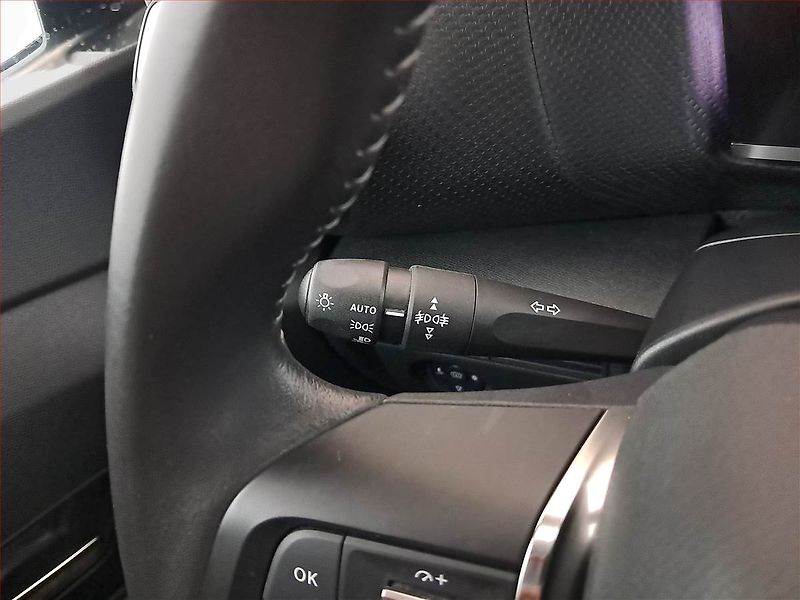 Citroën C4 (2022) 1.2 PureTech, ČR,1.maj - fotka 24 z 24