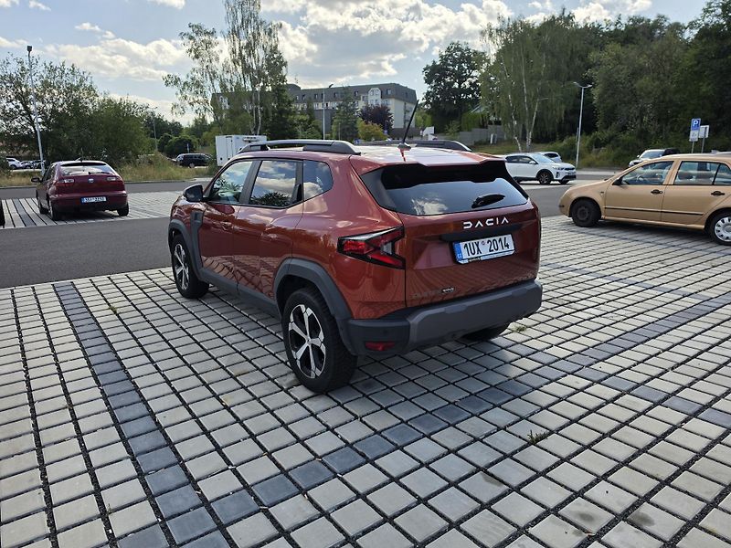 Dacia Duster (2024) Duster III Journey LPG 360° - fotka 7 z 16