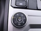 Volkswagen Touareg 3,0 R-Line Tiptronic CZ DPH - náhled 22