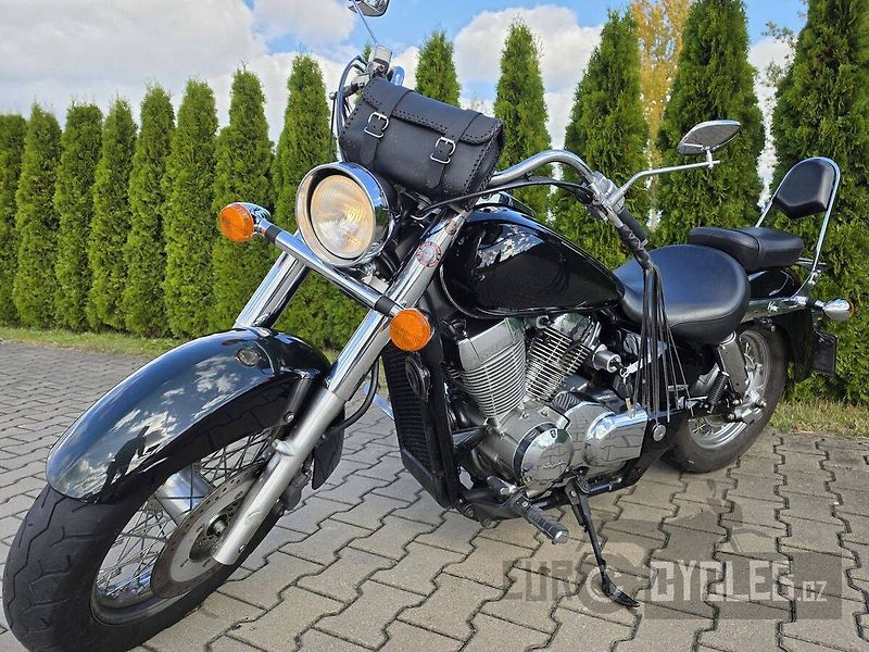 Honda VT 750 C2 Shadow (2006) - fotka 10 z 15