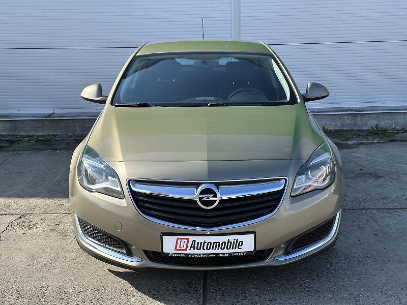 Opel Insignia 2.0CDTi 140PS Bluetooth USB CD - fotka 2 z 31