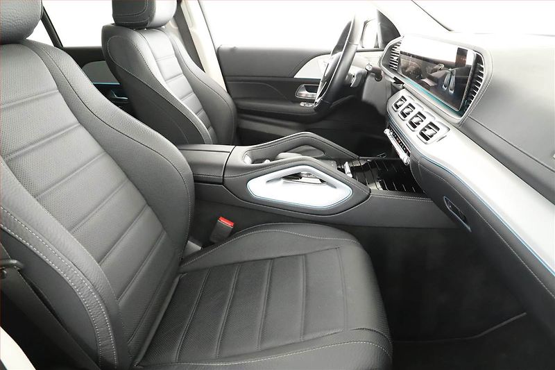 Mercedes-Benz GLE (2024) 450 d, AMG Line, HUD - fotka 7 z 22