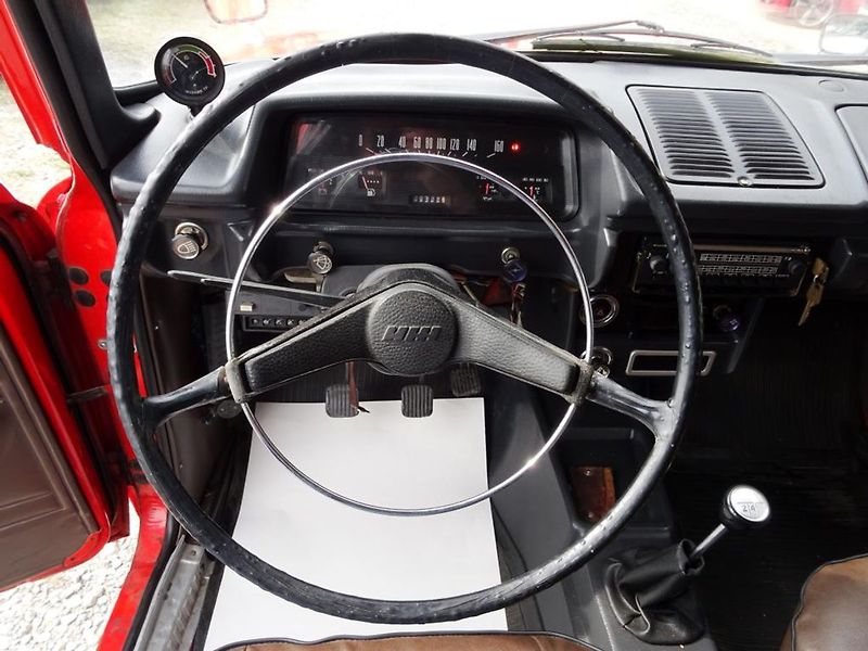 Moskvič Ostatní IZH 21251Kombi - fotka 10 z 31