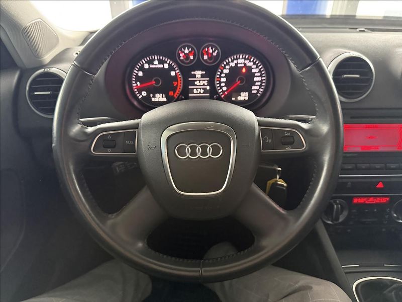 Audi A3 1,2   TFSI 77kW - fotka 13 z 21
