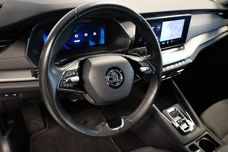 Škoda Octavia (2023) 2.0 DSG LED VIRTUAL TDI - fotka 13 z 32