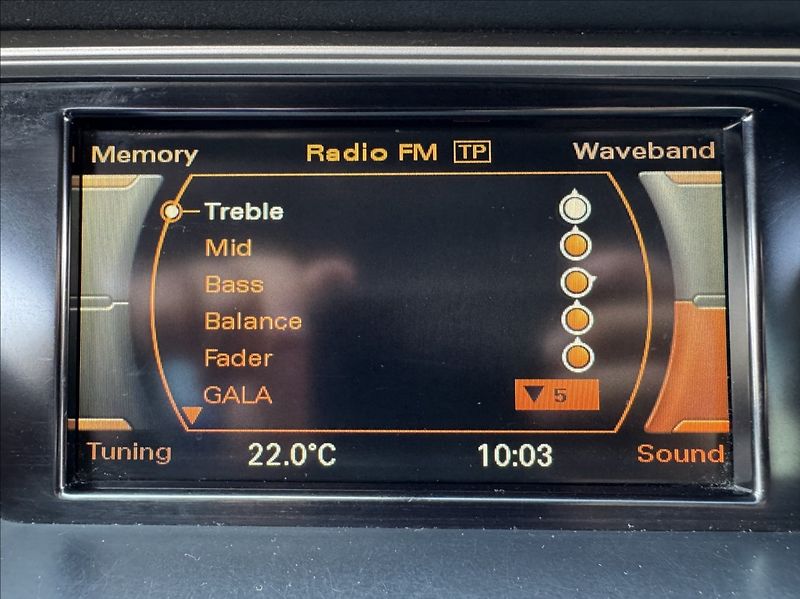 Audi A4 2,0 TDI 105kW AVANT - fotka 39 z 50