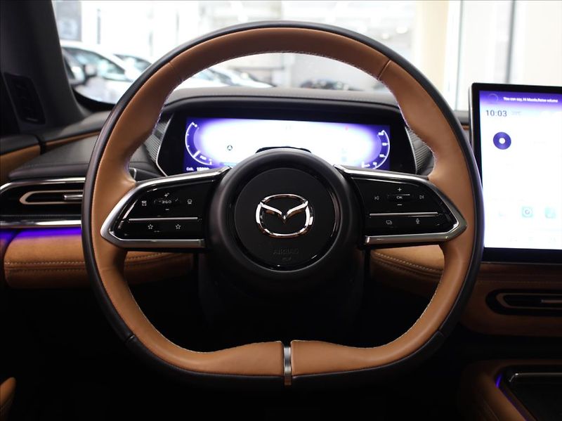Mazda 6e 0,0 68kWh 190kW Takumi PLUS ČR - fotka 10 z 32