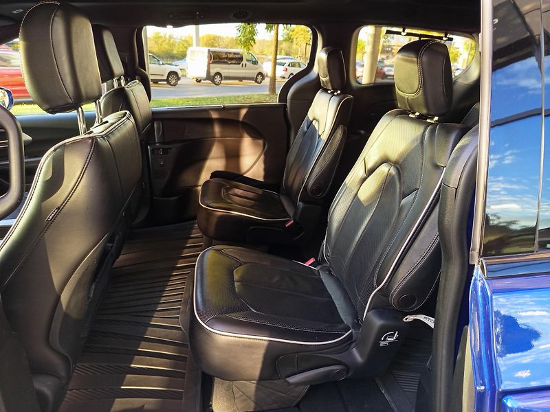 Chrysler Pacifica Limited, S paket, TZ, servis - fotka 10 z 31