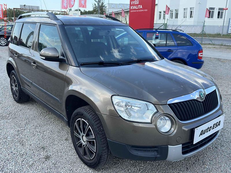Škoda Yeti (2011) 2.0TDi, AC, výhřev sed - fotografie inzerátu