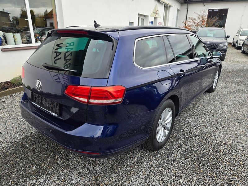 Volkswagen Passat (2018) 2.0 TDI DSG,Navi,Rozvody - fotka 9 z 29
