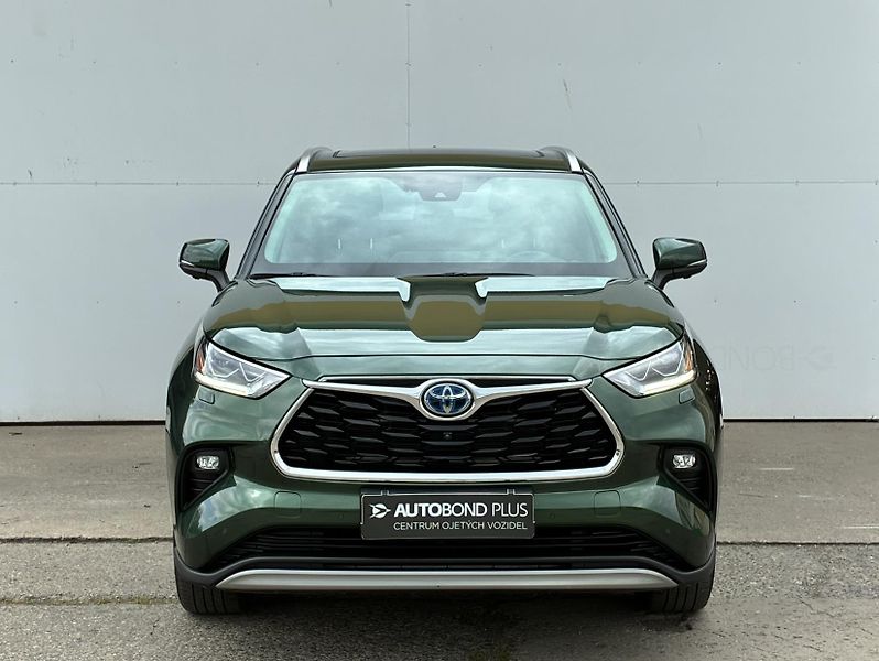 Toyota Highlander 2.5 HSD e-CVT AWD Executive Sk - fotka 4 z 27