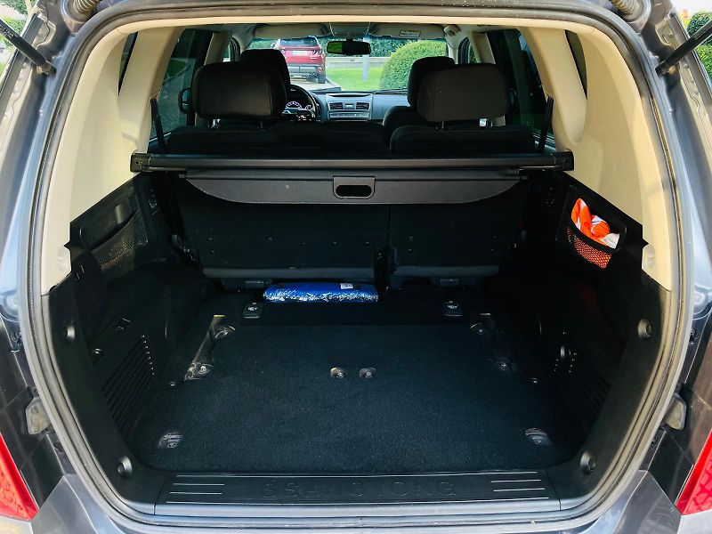 SsangYong Rexton 2.2TD 4x4 AUTOMAT TAŽNÉ VÝHŘEV - fotka 21 z 43