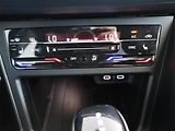 Volkswagen Taigo (2022) R-Line 1.0 TSI, Automat, Navi - náhled 17