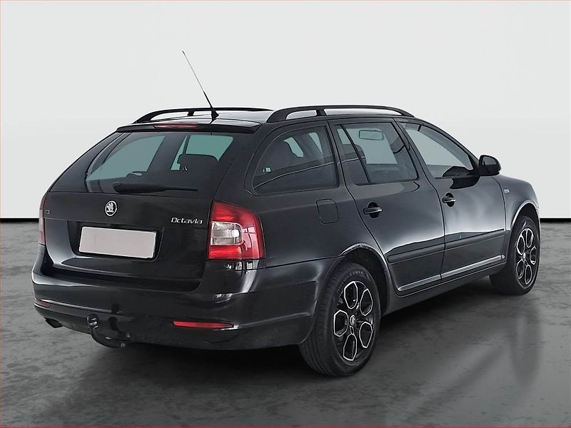 Škoda Octavia (2012) 2.0 TDI, nová STK, Tažné - fotka 5 z 18